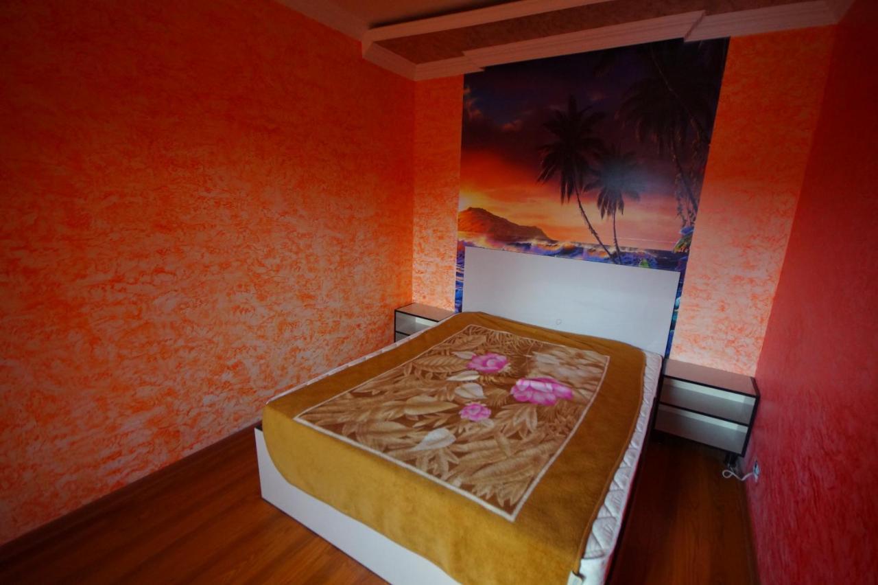 Oasis Gasamania Hotel Batumi Szoba fotó